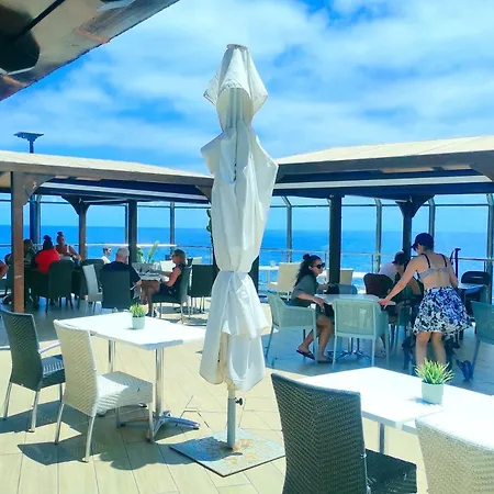 El Nautico Suites, The Beachfront Paradise Lägenhet