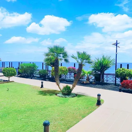 El Nautico Suites, The Beachfront Paradise *